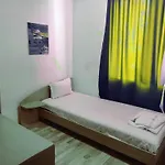 Hotel централ 2*