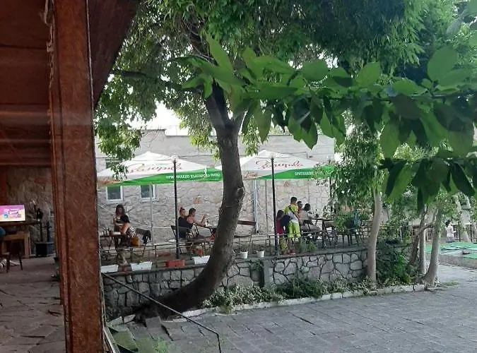 централ ホテル 2*