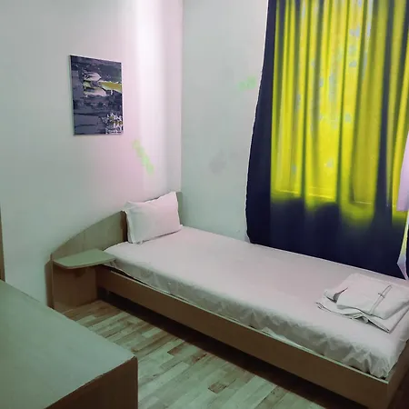 Szálloda централ 2*