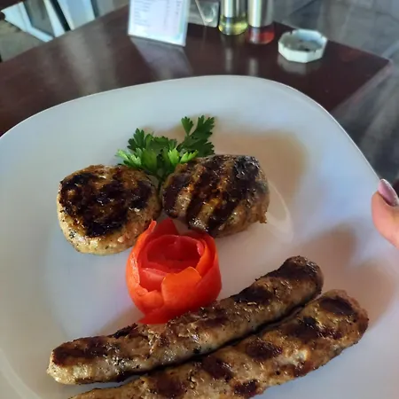 Szálloda централ 2*