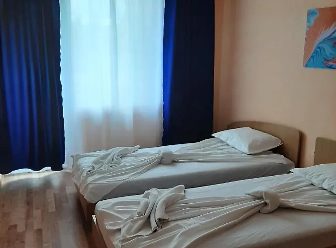 централ Hotel